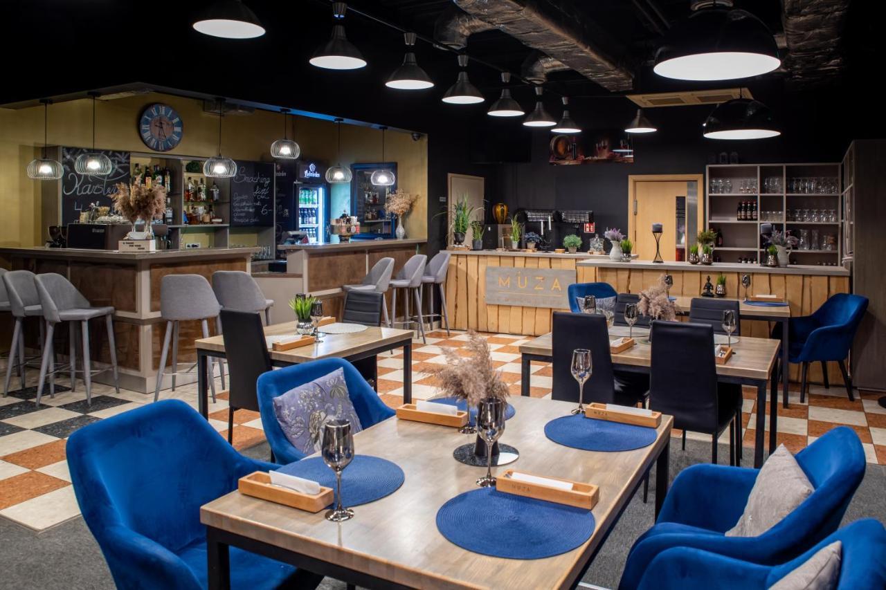 Rija Bauska Hotel Екстер'єр фото